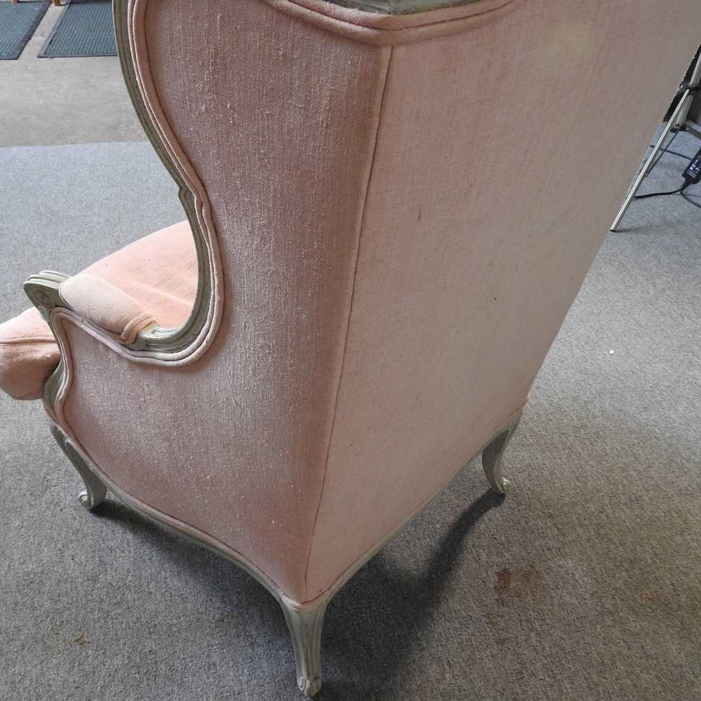 A Louis XVI style white painted and pink upholstered bergere armchair, on cabriole legs - Image 5 of 5