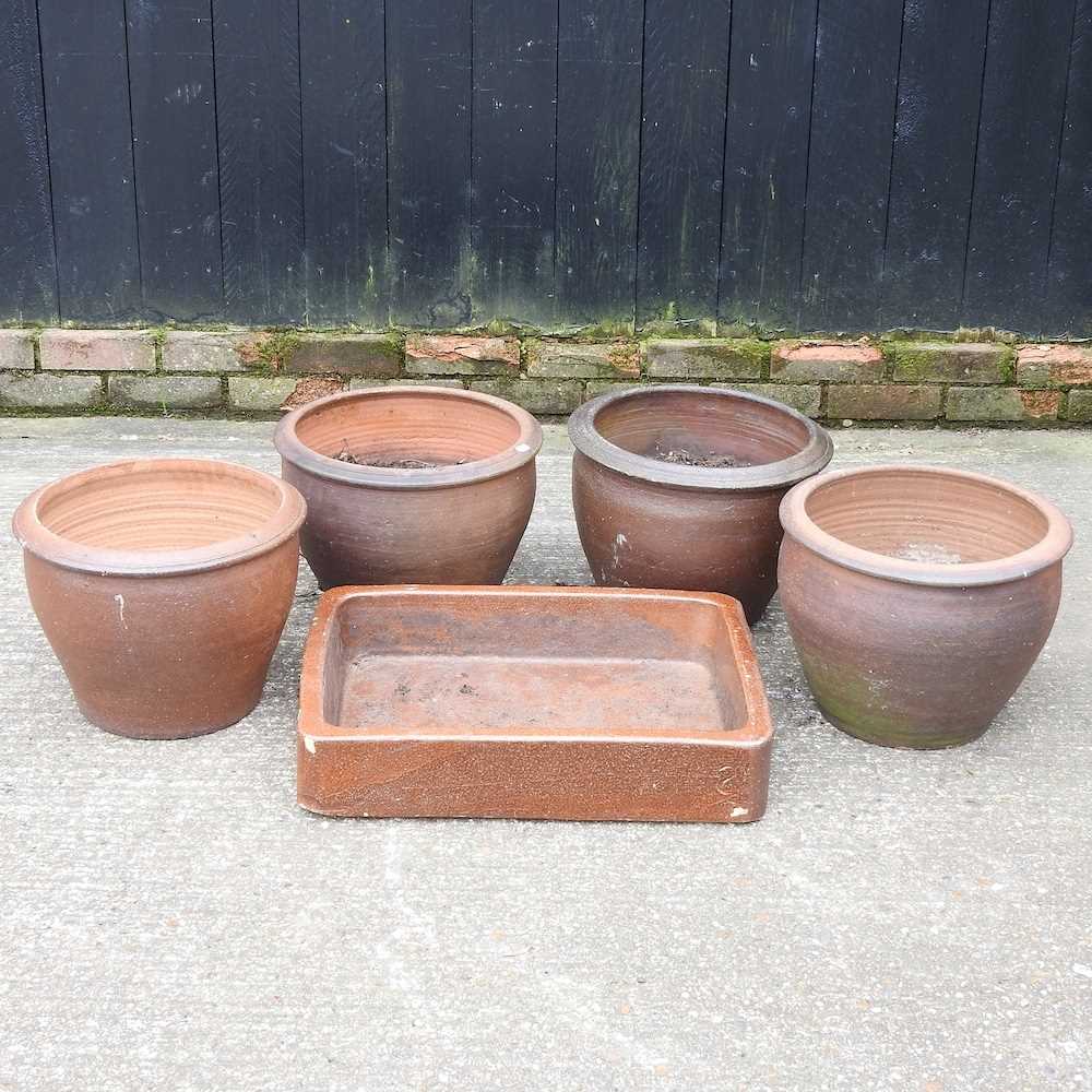 Four glazed garden pots, together with a stoneware belfast sink, 62cm wide (5) sink 62w x 46d x