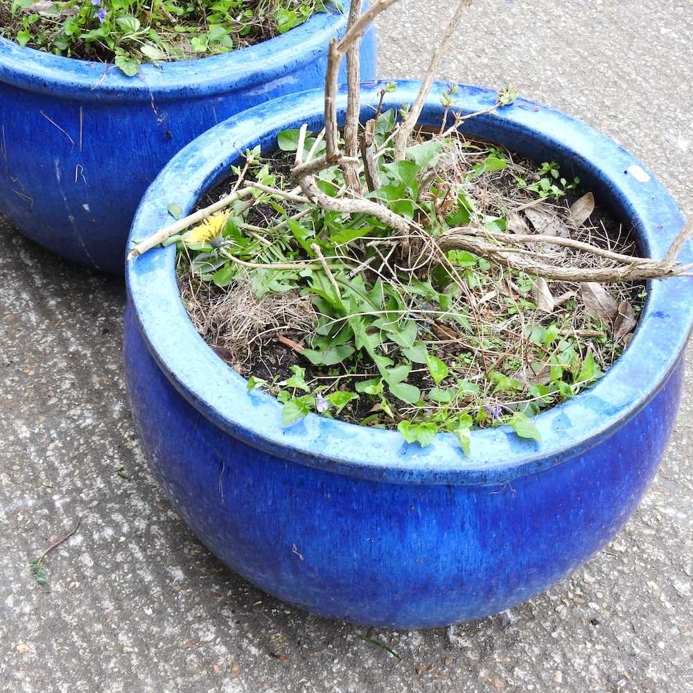 A pair of blue glazed garden pots, together with another similar (3) 52w x 140h overall cm - Image 2 of 4