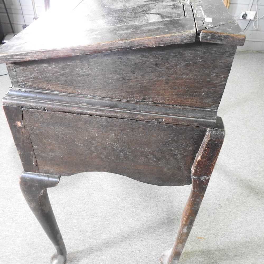 An 18th century clerk's desk, with a hinged sloping fall, together with a Victorian peach - Image 5 of 9