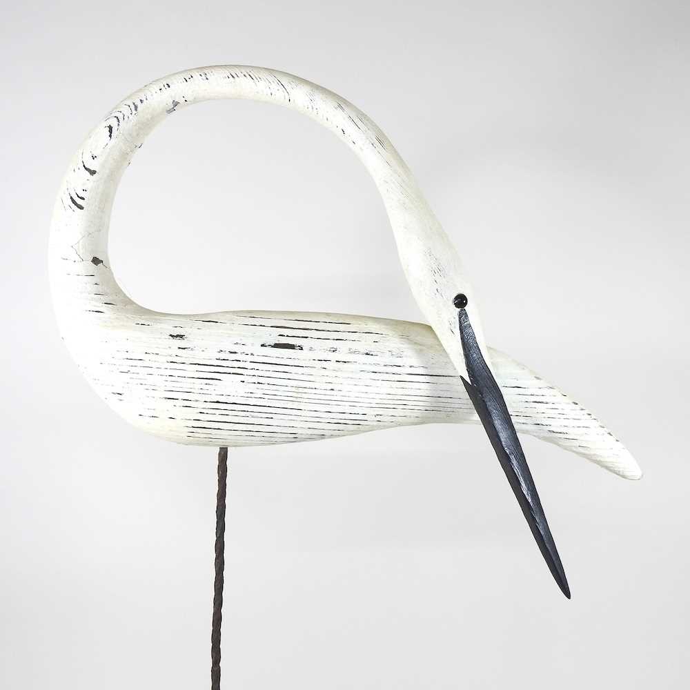 ARR Guy Taplin, b1939, Egret, painted driftwood sculpture, on a metal stand and wooden base, - Image 3 of 10