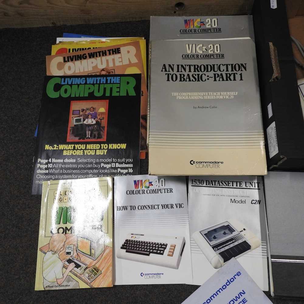 A 1980's Commodore Vic 20 home computer, with related accessories - Image 2 of 7