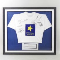 A Tottenham Hotspur football team shirt, 1961-2002, signed and framed, 39 x 29cm