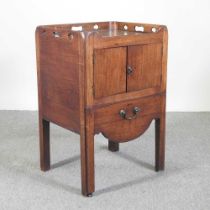 A George III mahogany bedside commode, on square moulded legs 53w x 44d x 79h cm