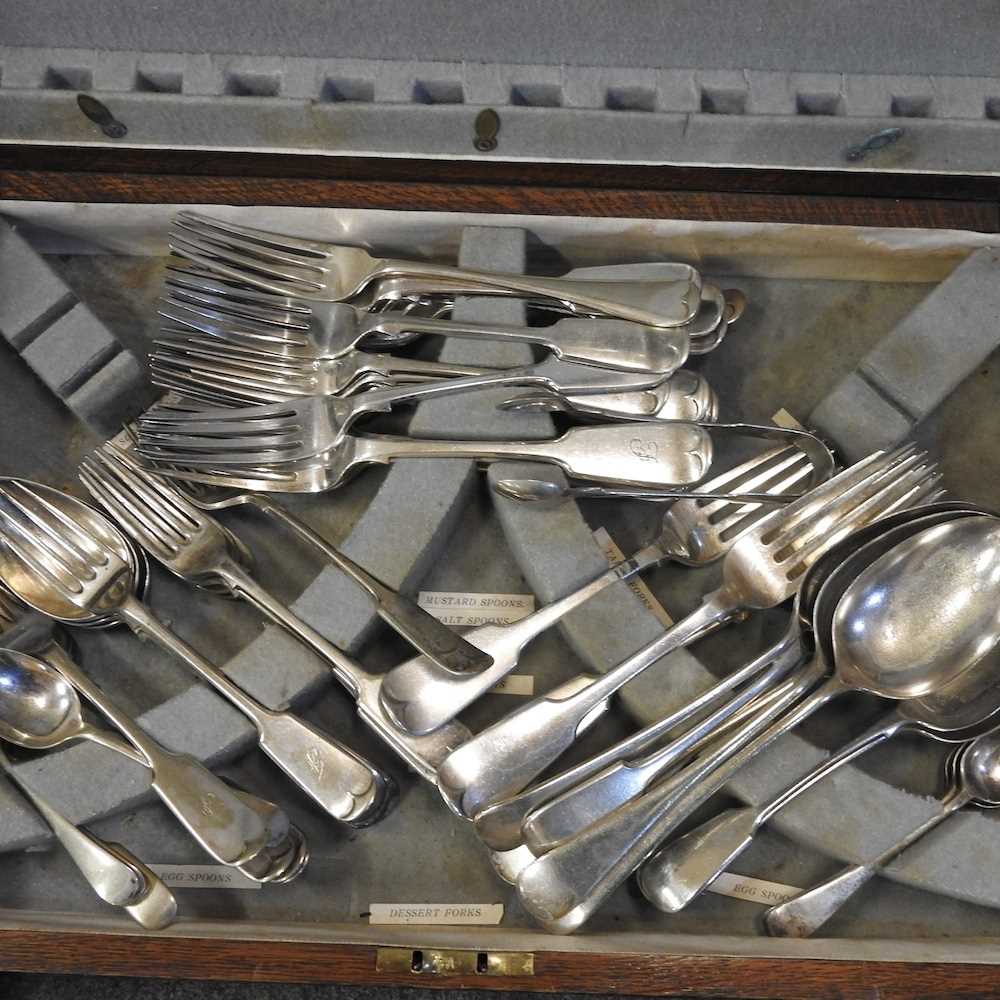 A collection of silver plated items, pewter and a canteen of cutlery - Image 3 of 5