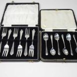 A set of silver pastry forks, Birmingham 1927, cased, together with a set of six silver teaspoons,