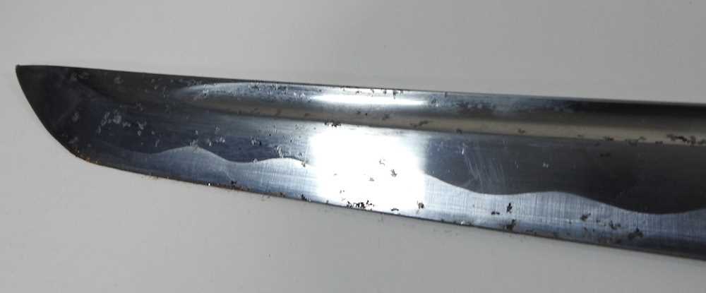 A modern Japanese sword, with a curved blade and bound grip, in scabbard, 104cm long Overall - Image 2 of 10