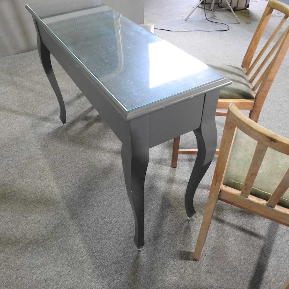 A grey painted side table, together with three dining chairs (4) table 112w x 36d x 78h cm - Image 4 of 4