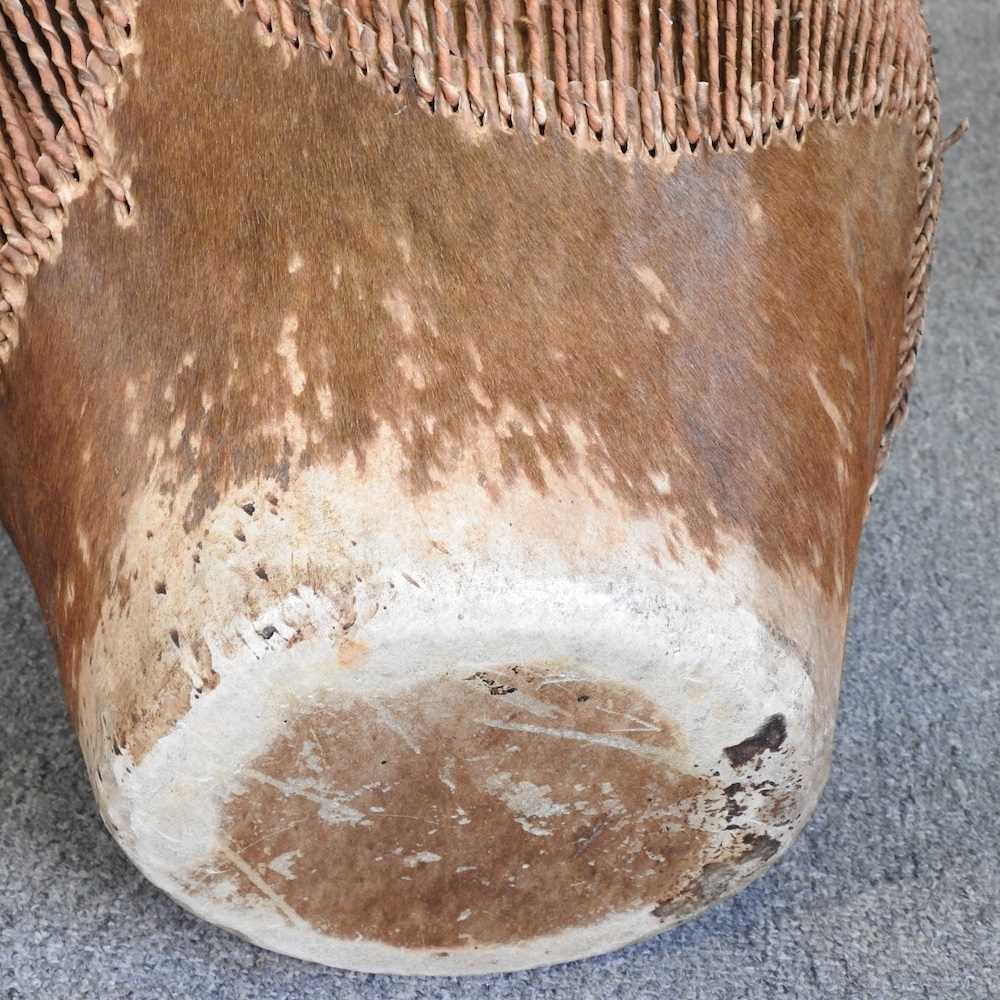 An African drum, with a hide top 42w x 45h cm - Image 4 of 5