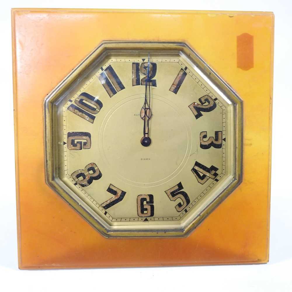 An Art Deco bakelite cased strut clock, by Asprey's, with an eight day movement, stamped Legong - Image 2 of 5