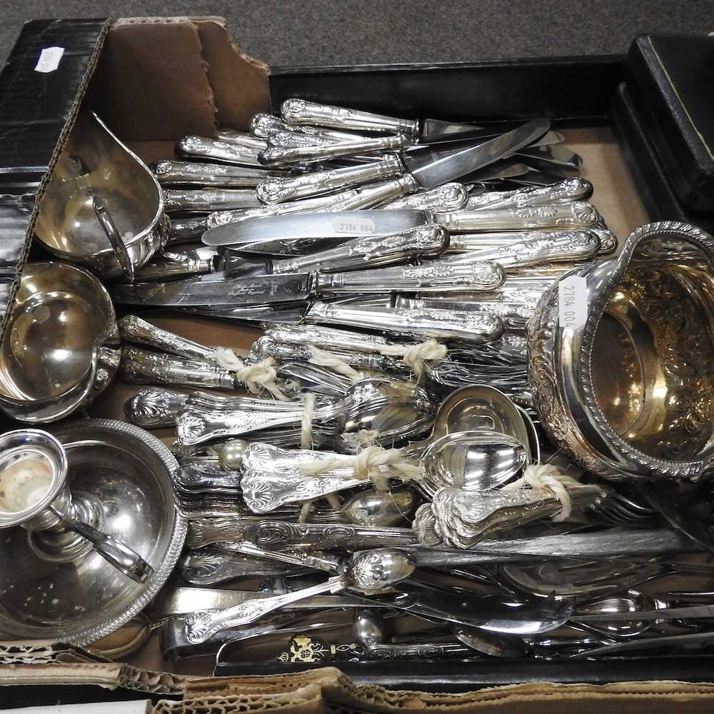 A collection of silver plated cutlery, together with cutlery boxes and table wares - Image 6 of 6