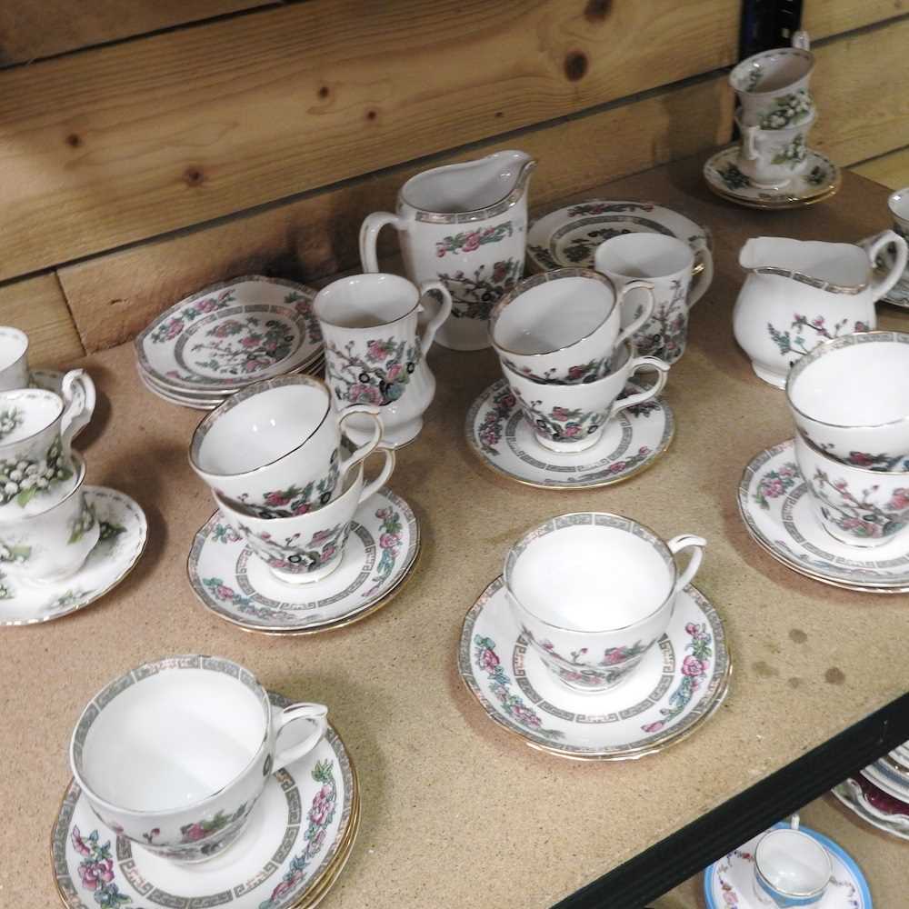 A Royal Doulton Clarendon pattern bone china part tea service, together with various Worcester, - Image 8 of 8