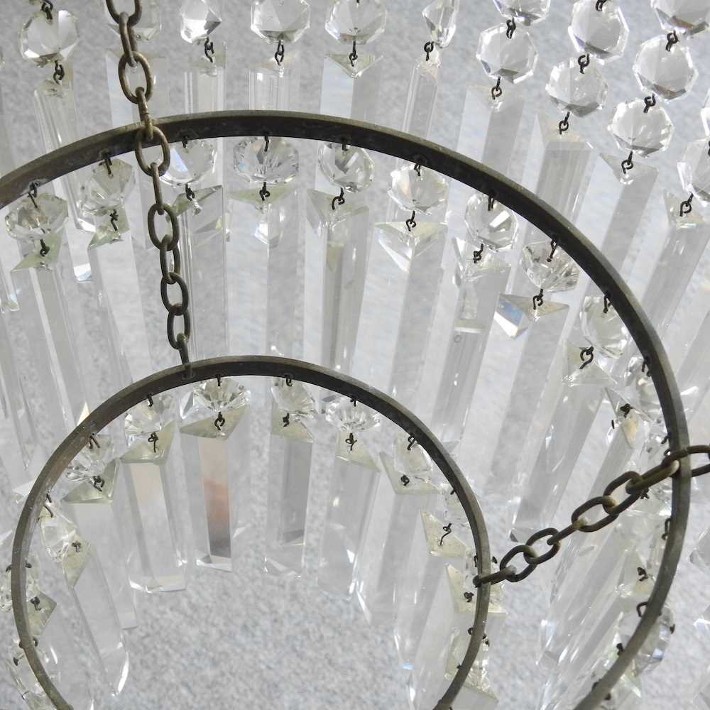 A glass chandelier, with prism shaped drops, 32cm diameter - Image 5 of 6