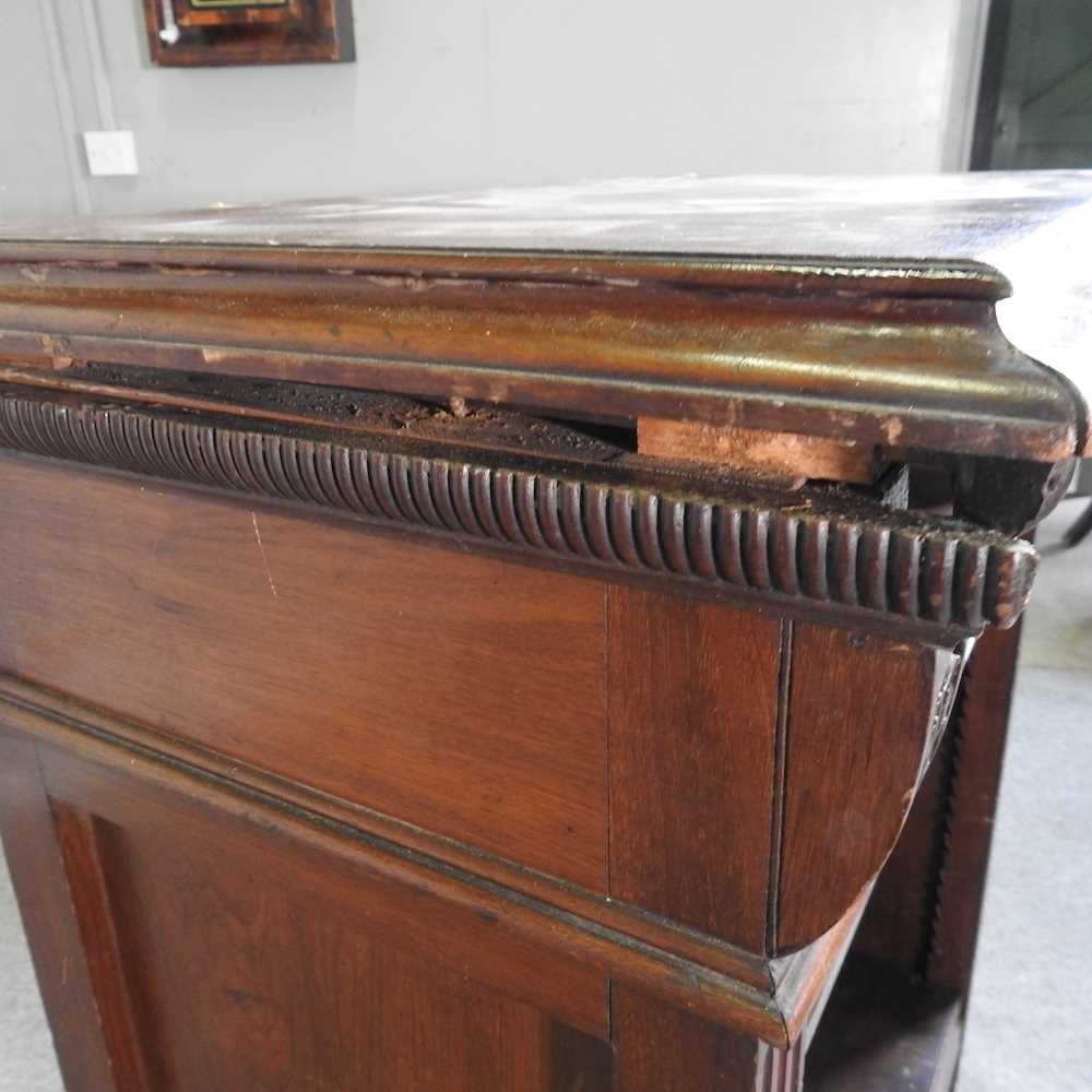 An Edwardian satin walnut dressing chest, together with a Victorian bookcase top, 96cm wide (2) - Image 10 of 10