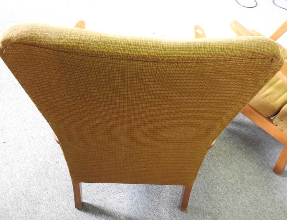 A pair of mid 20th century gold upholstered armchairs (2) - Image 5 of 6