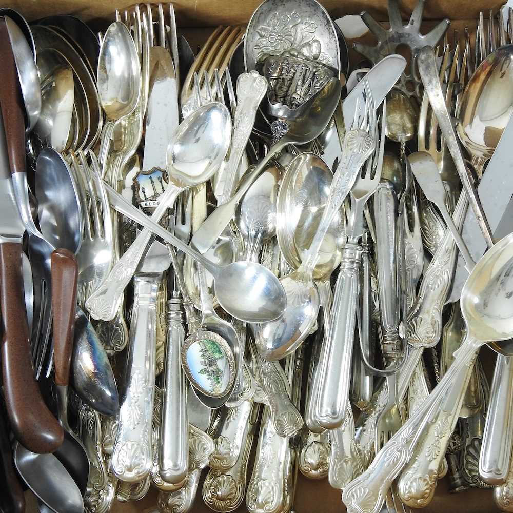 A collection of silver plated cutlery and metalwares