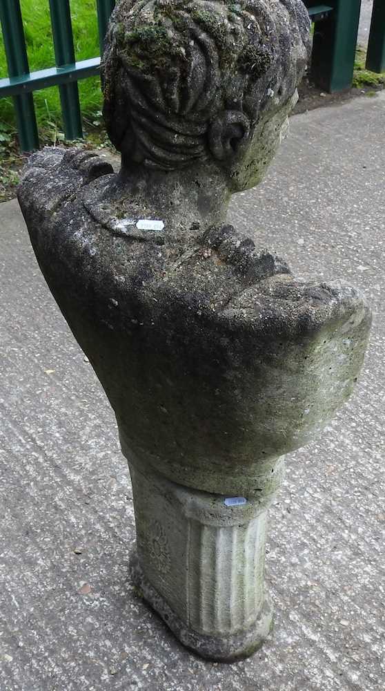 A cast stone garden bust of a Roman Emperor, on a pedestal base, 88cm high overall - Bild 3 aus 3