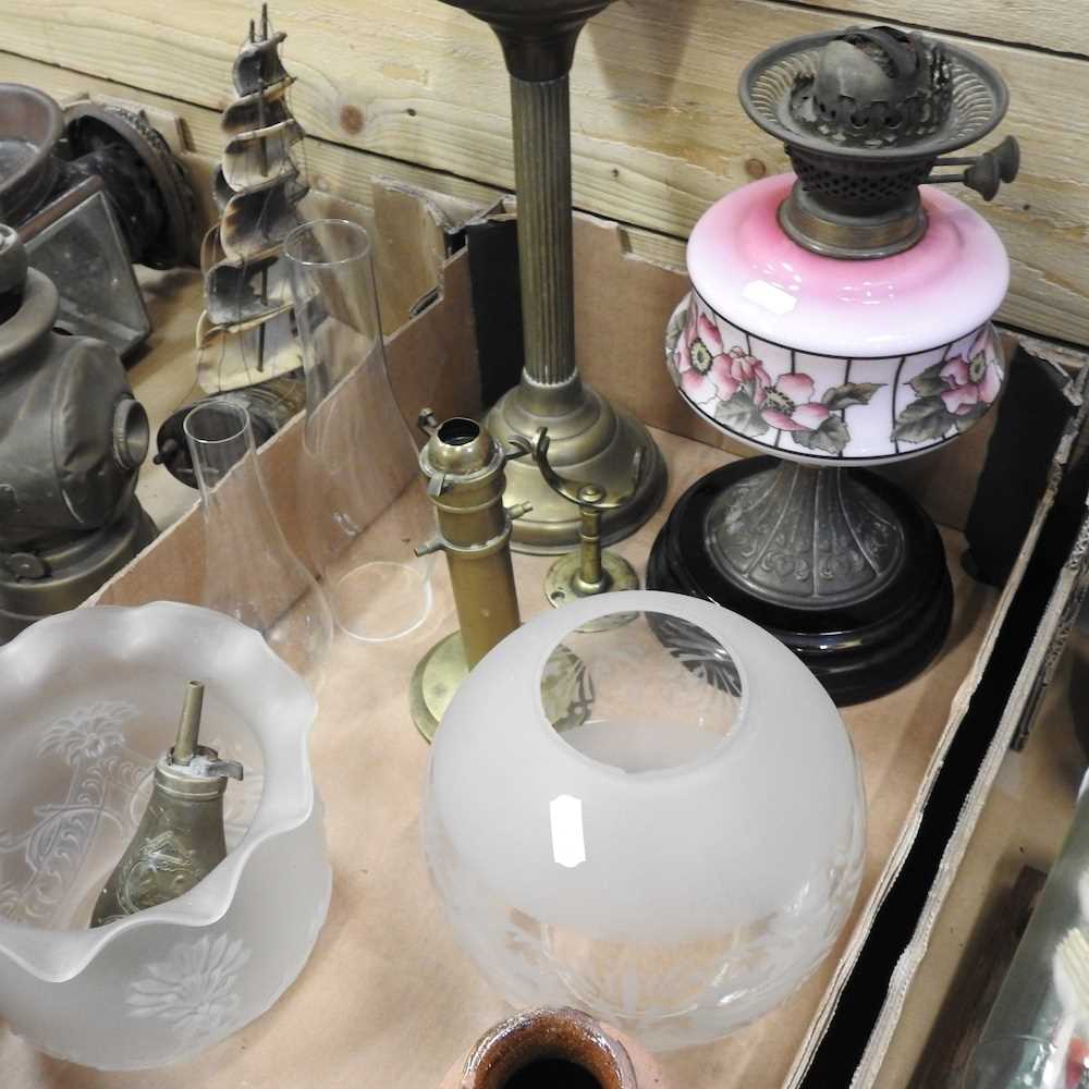 A carriage lamp, together with various items to include oil lamps and shades - Image 7 of 9