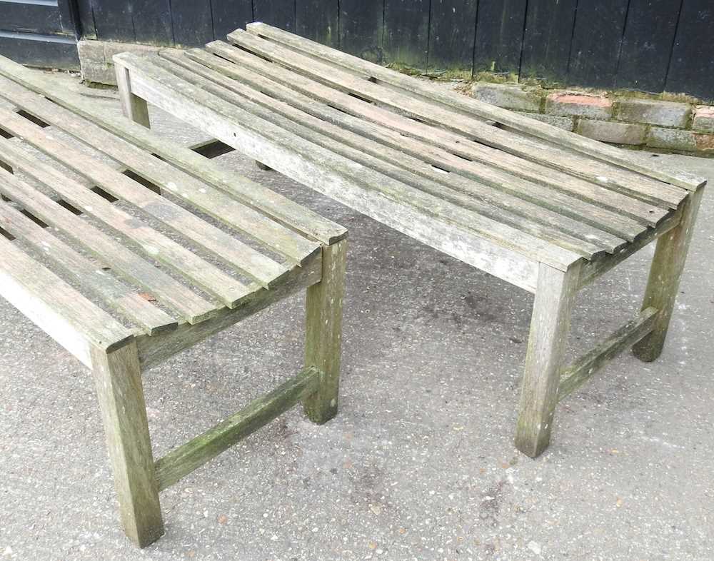 A pair of slatted hardwood garden benches (2) 140w x 48d x 44h cm - Image 3 of 4