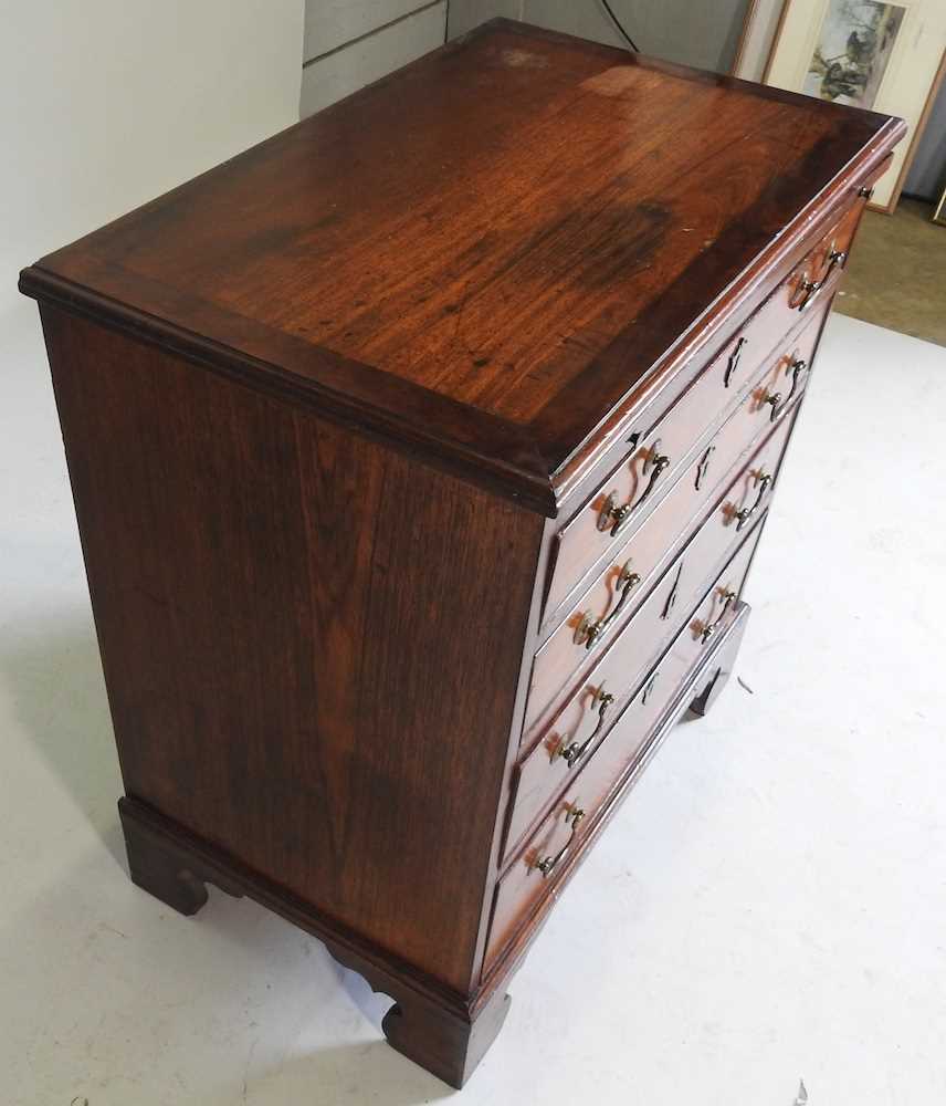 A 19th century mahogany and crossbanded bachelor's chest, with a brushing slide, on bracket feet 72w - Image 4 of 5