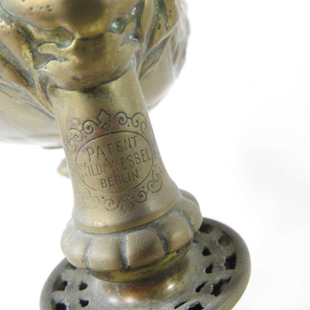 A pair of 19th century brass adjustable oil lamps, by Wilde & Wessel, of lantern form, decorated - Image 7 of 7