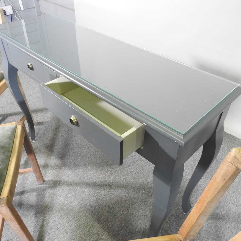 A grey painted side table, together with three dining chairs (4) table 112w x 36d x 78h cm - Image 3 of 4