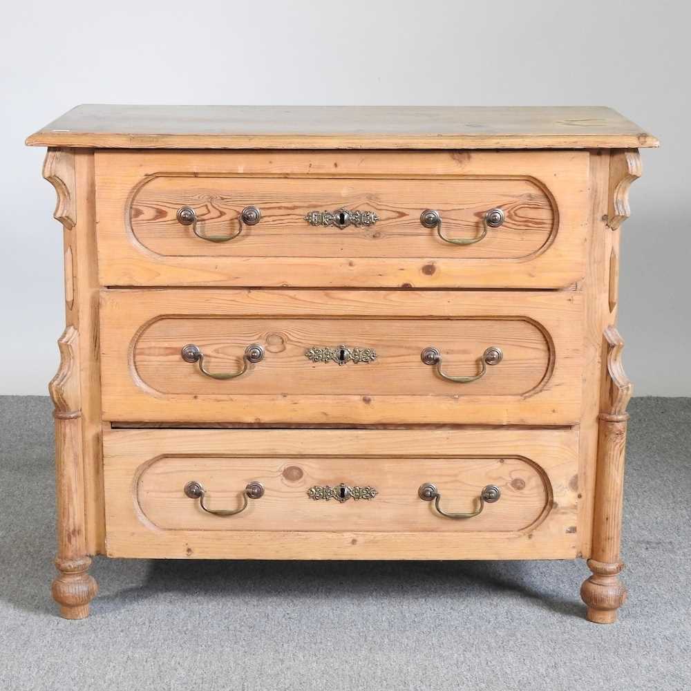 An early 20th century continental pine chest of drawers, on turned feet 97w x 51d x 80h cm