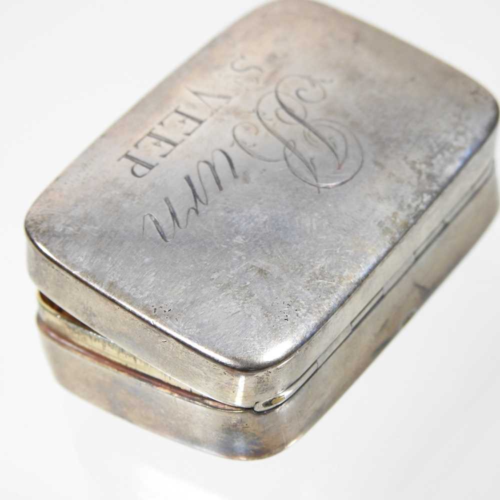 A George III silver snuff box, of hinged rectangular shape, with a gilt interior, inscribed Burn, St - Image 5 of 5