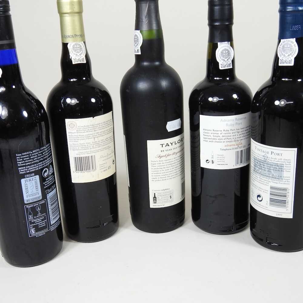 A bottle of Ramos Pinto ten year aged port, 75cl, together with three bottles of various port and - Image 2 of 5