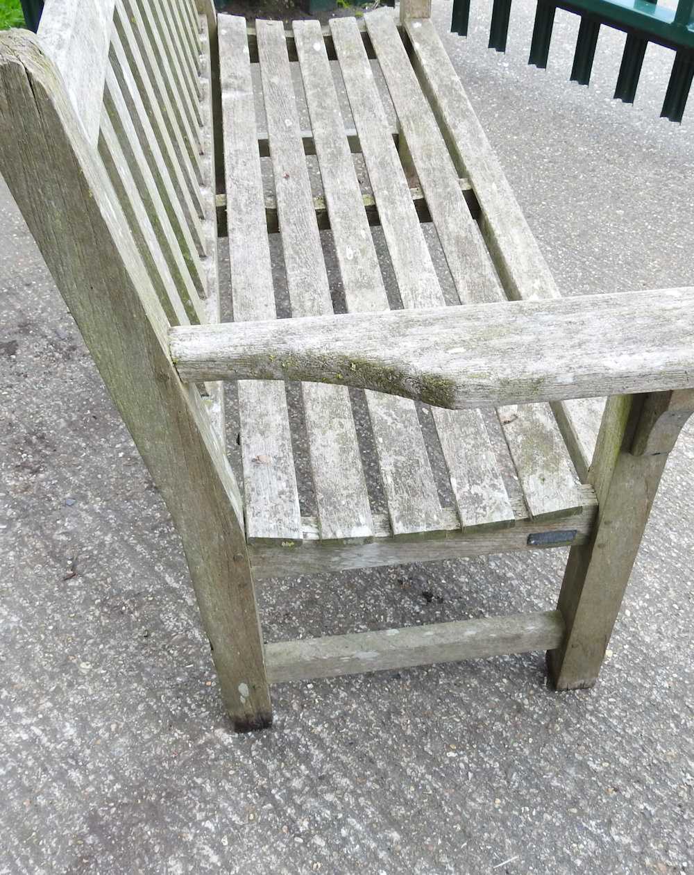 A slatted hardwood garden bench 160w x 62d x 90h cm - Image 4 of 4