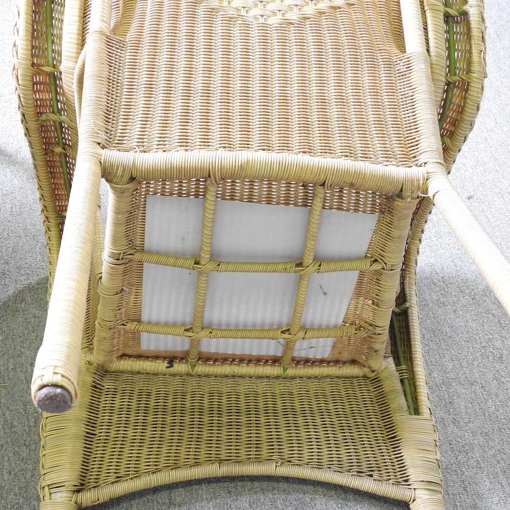 A pair of wicker armchairs, together with a matching coffee table (3) - Image 2 of 6