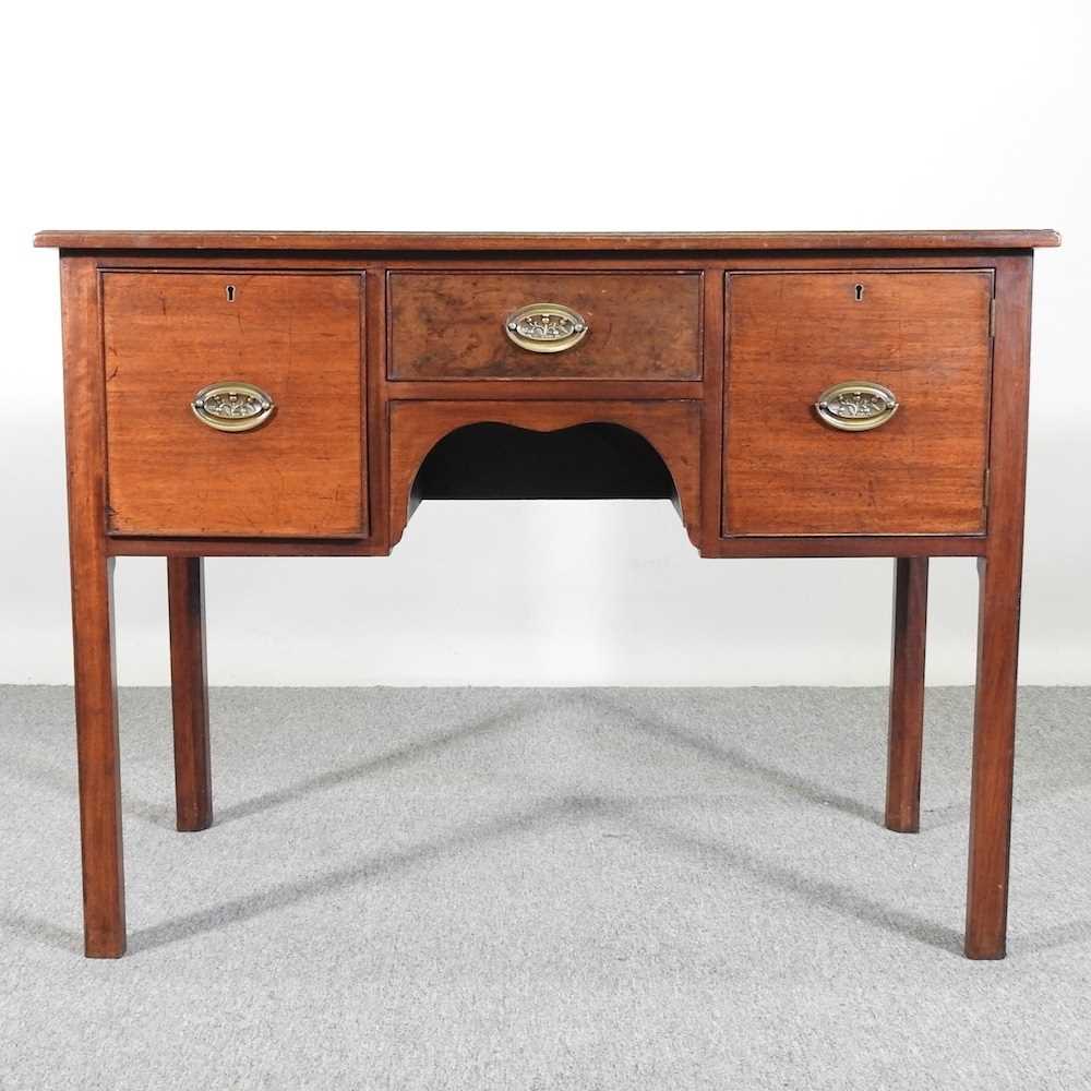 A 19th century mahogany sideboard, on square moulded legs 104w x 53d x 78h cm - Image 3 of 7