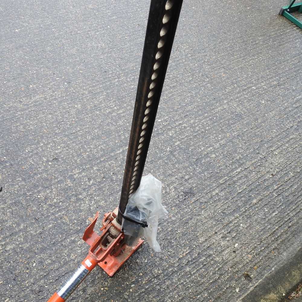 A Jackall 8000 car jack - Bild 2 aus 3