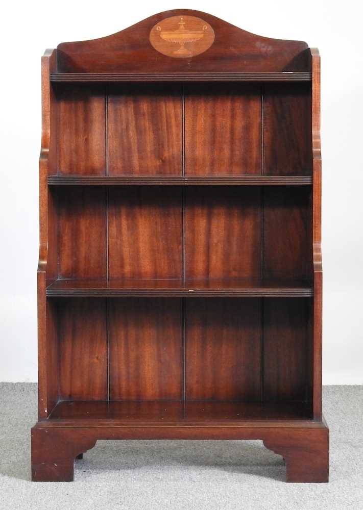A mahogany and inlaid waterfall bookcase, on bracket feet 64w x 27d x 104h cm - Image 3 of 7