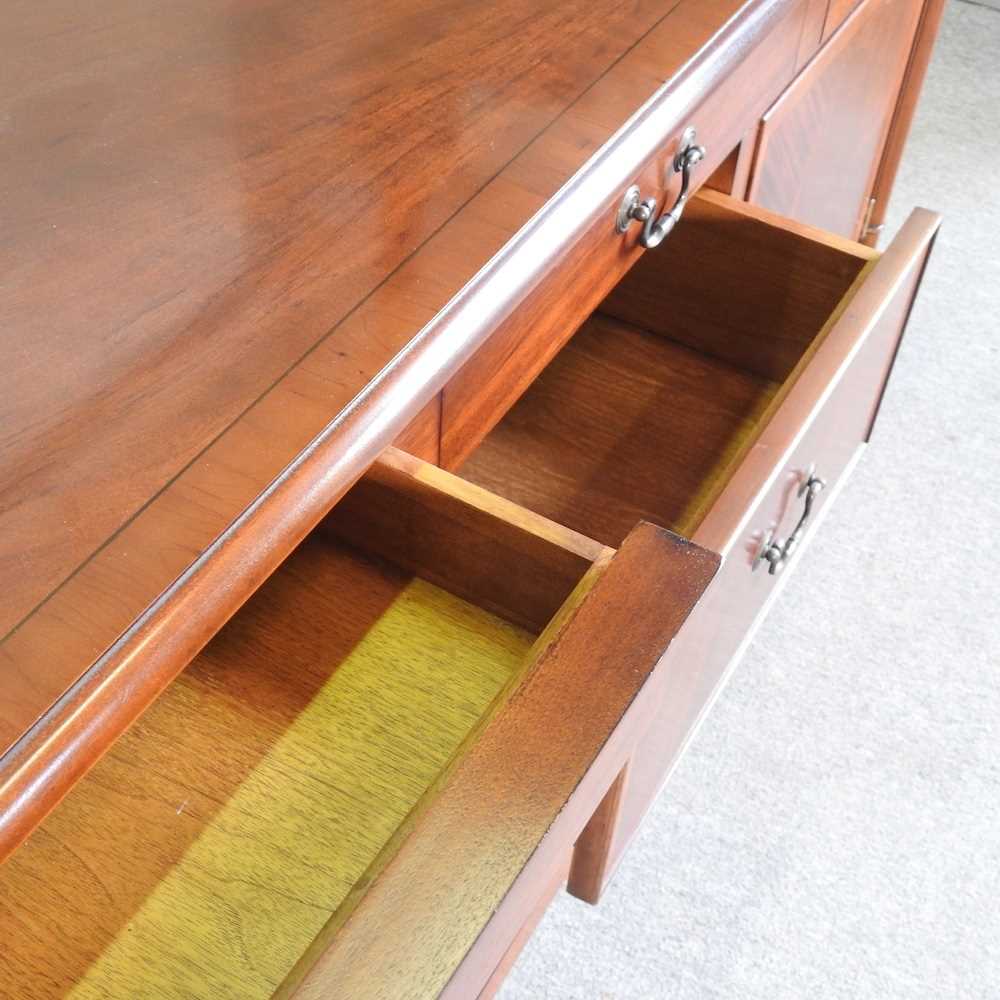 A Mark Elliot cherrywood sideboard 187w x 55d x 87h cm - Image 4 of 6