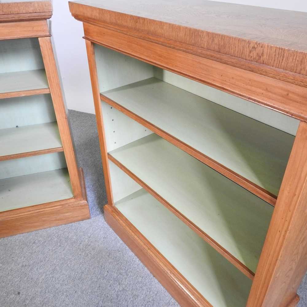 A pair of hand made burr oak dwarf open bookcases (2) 82w x 30d x 95h cm - Image 3 of 6