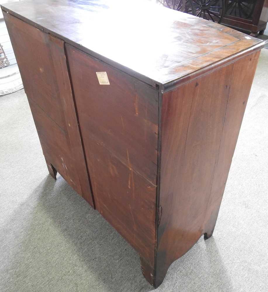 A 19th century mahogany and crossbanded bow front chest of drawers, on swept bracket feet 52w x 102d - Image 4 of 4