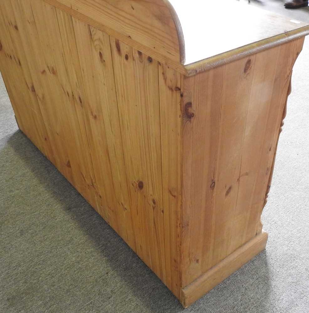 A modern pine sideboard, with a shaped gallery back 136w x 41d x 92h cm - Image 2 of 5