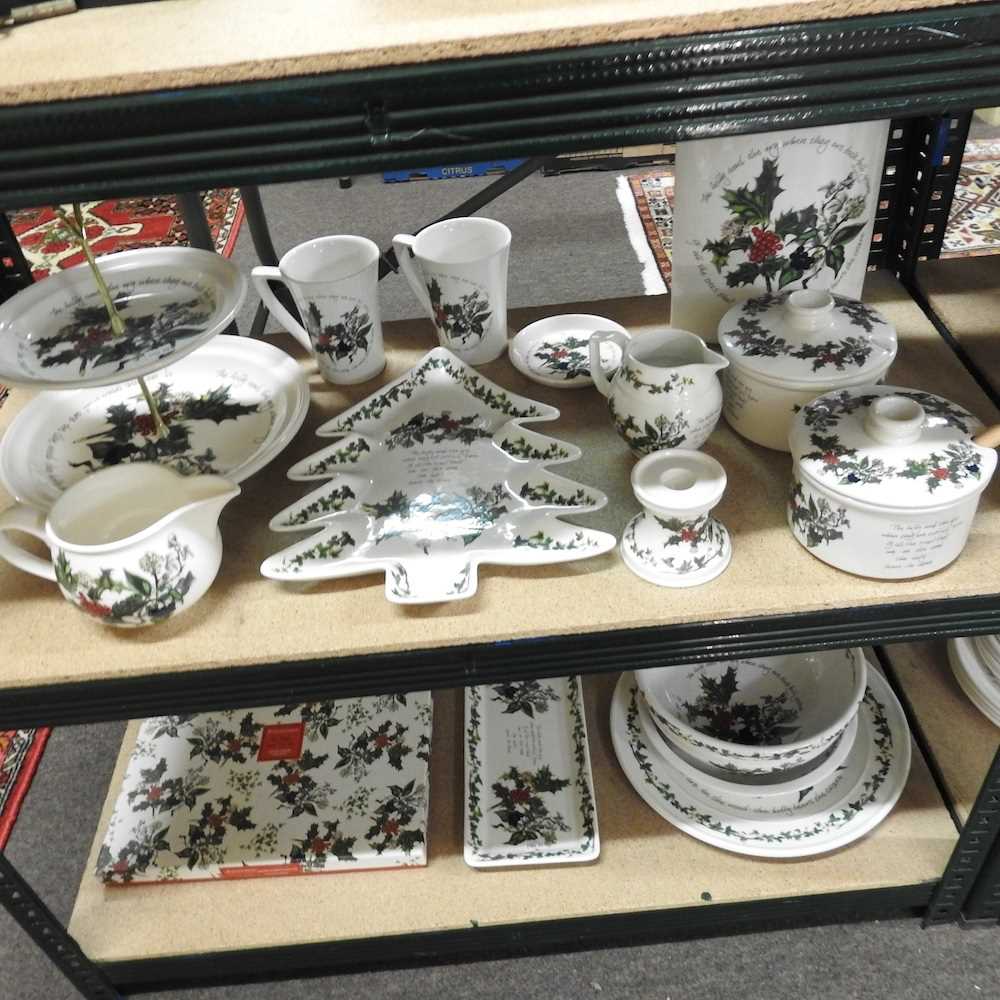 A collection of Portmeirion Christmas pattern table wares, to include serving platters, bowls and - Image 8 of 10