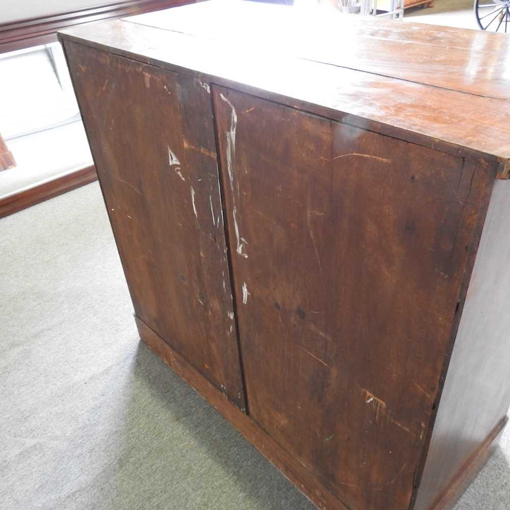 A Victorian mahogany chest of drawers, on a plinth base 111w x 52d x 105h cm - Image 2 of 5