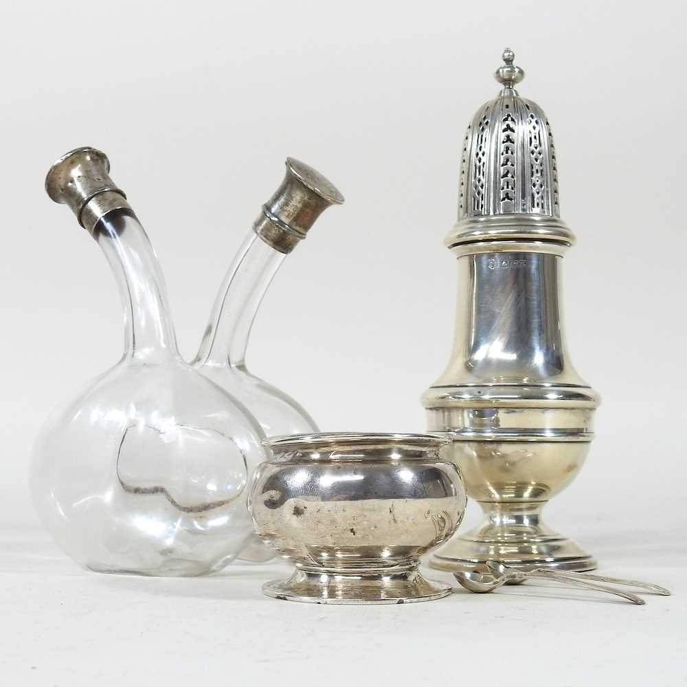 A modern silver sugar caster, of baluster shape, with a removable cover, Birmingham 1961, 111g, 17cm