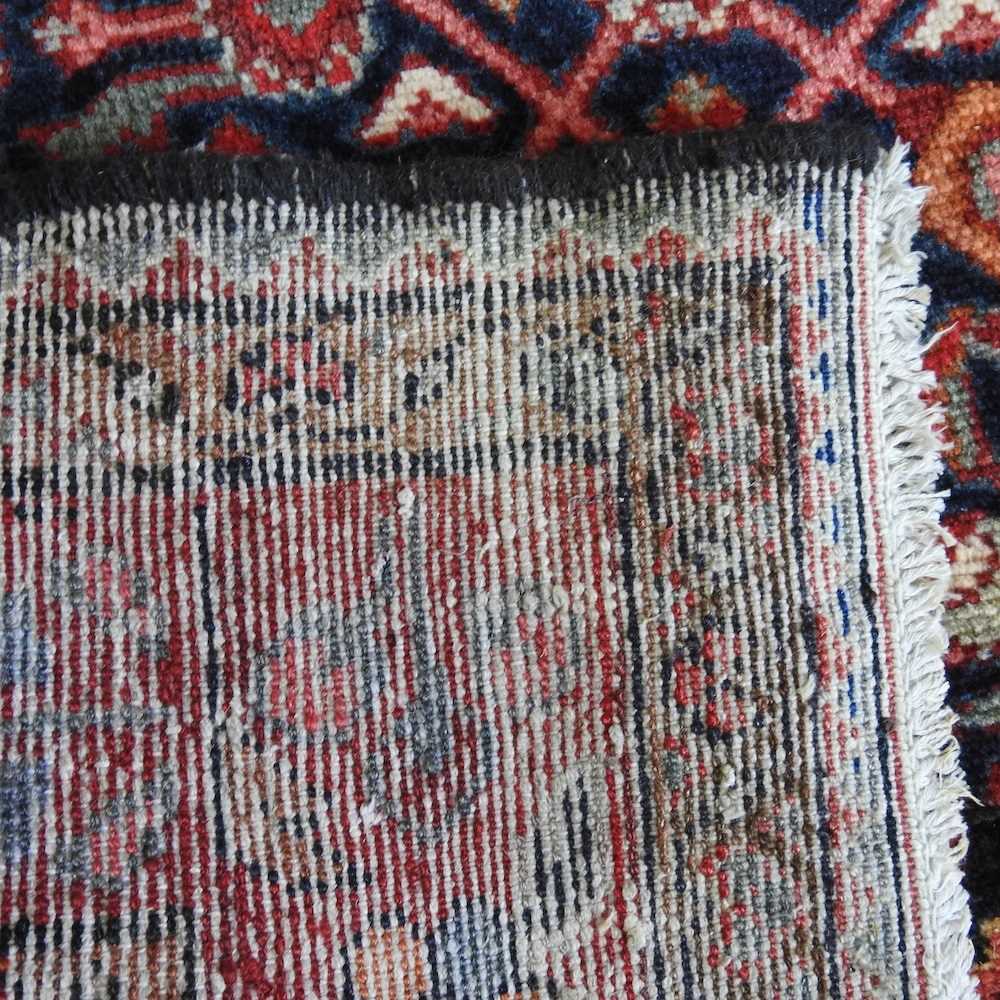 A Malayer runner, with all over flowerhead designs, 300 x 115cm - Image 2 of 3