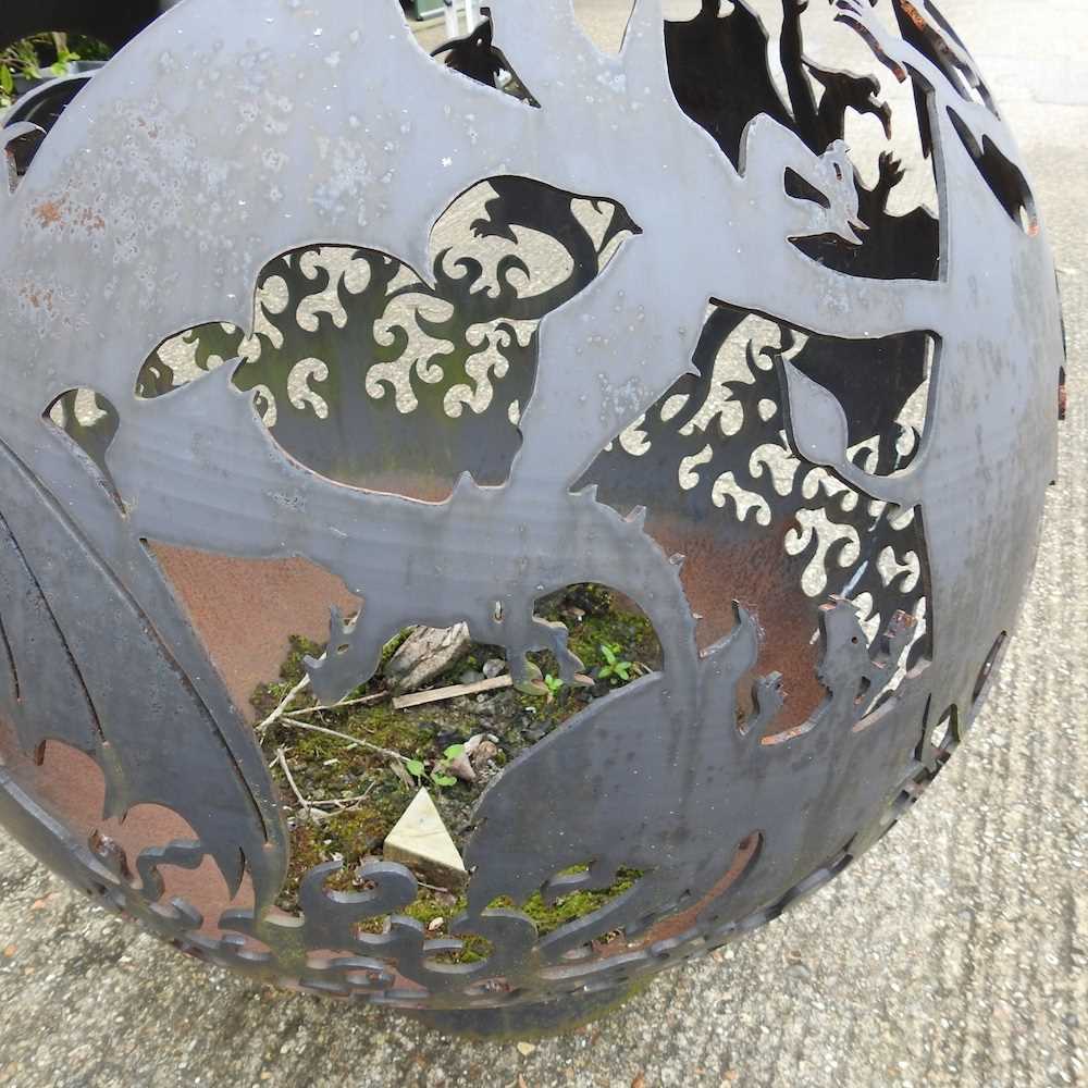 A hand made steel globe firepit, decorated with dragons, on stand, 102cm high - Image 4 of 8