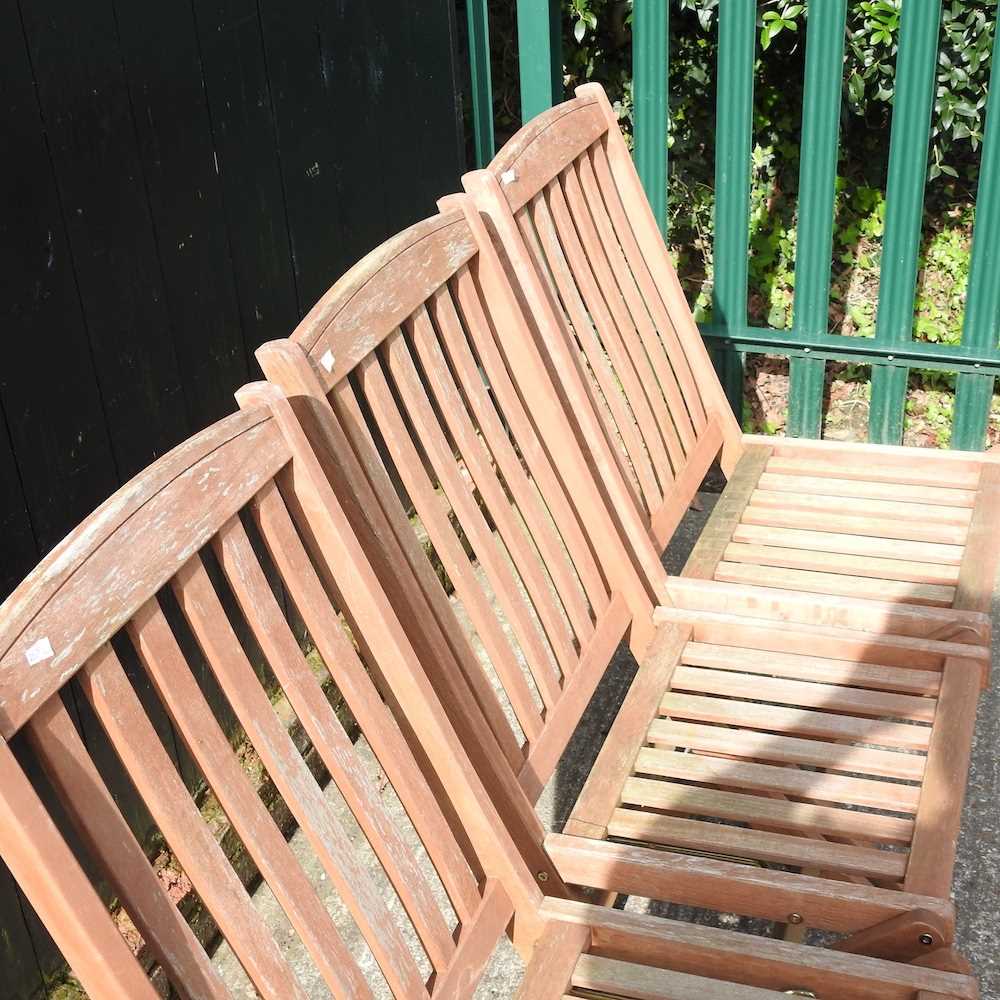 A set of four teak folding garden chairs (4) - Image 2 of 5