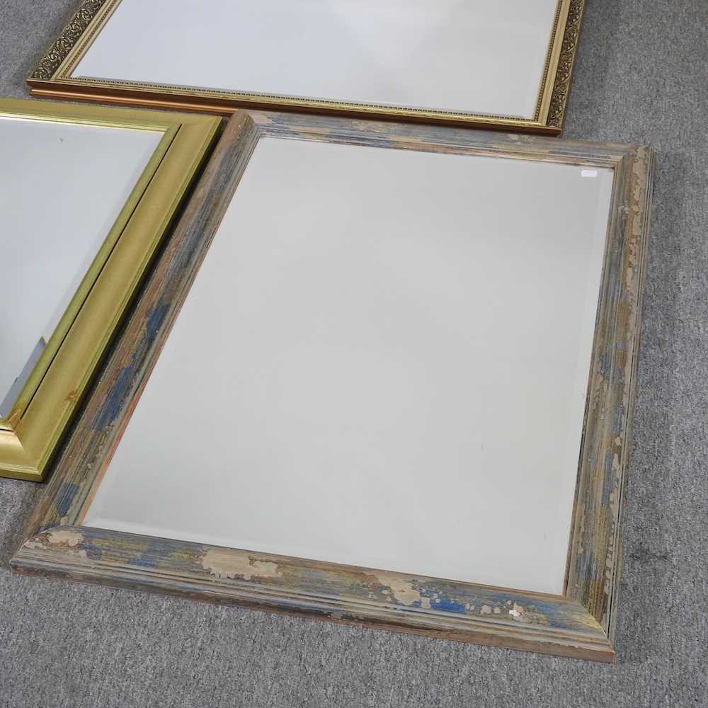 A gilt framed wall mirror, 96 x 68cm, together with two others (3) - Image 4 of 4