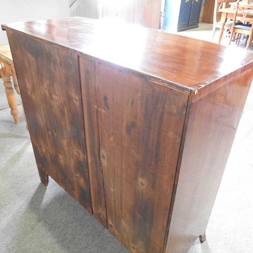 A Victorian mahogany bow front chest of drawers, on swept bracket feet 107w x 54d x 105h cm - Image 4 of 5