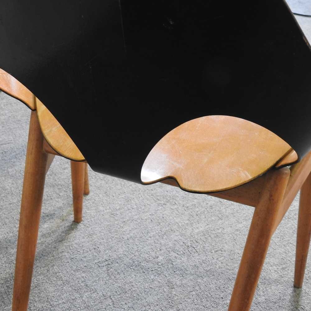 A pair of 1950's laminated plywood Jason chairs, by Carl Jacobs and Frank Guille for Kandya, on - Image 5 of 5