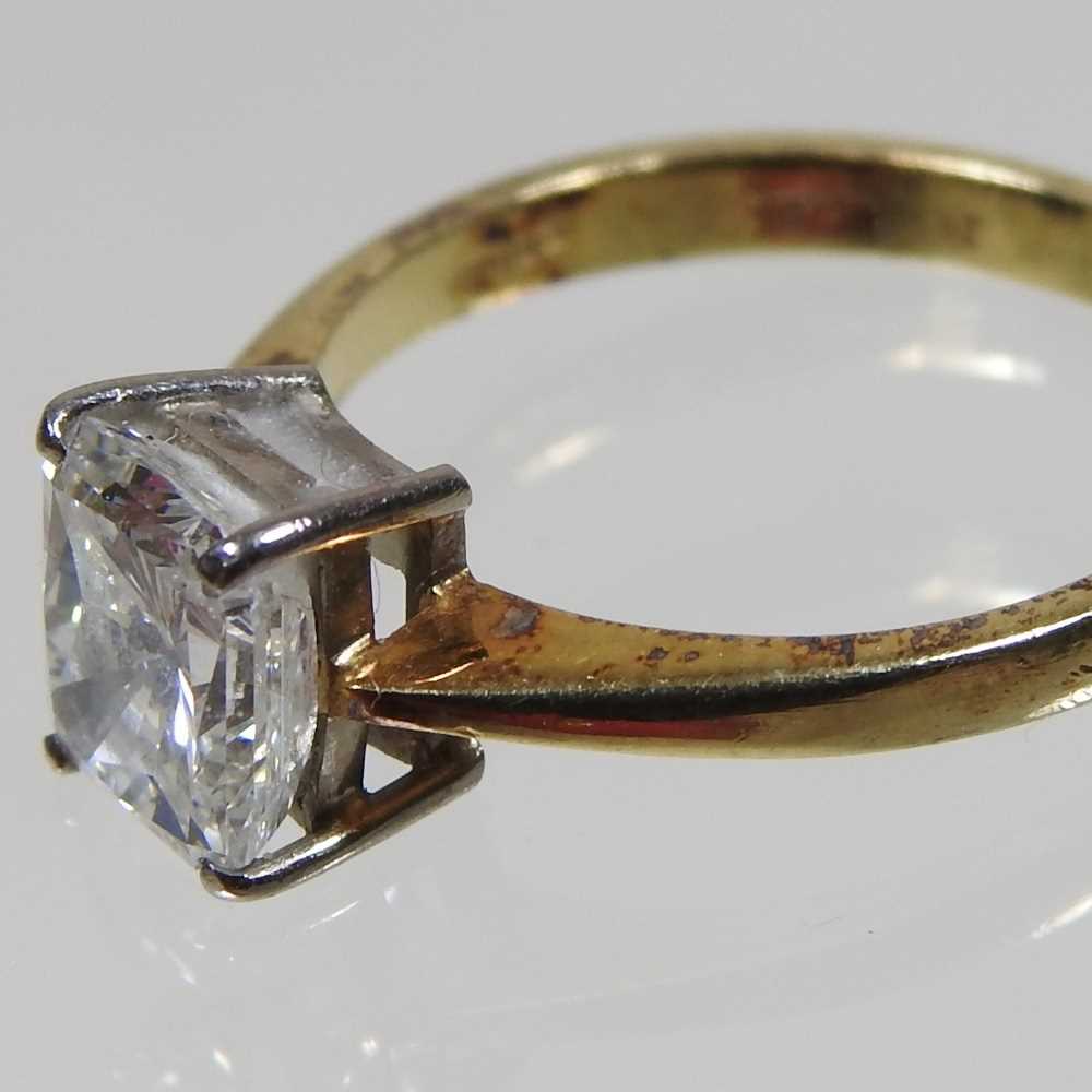 An 18 carat gold princess cut solitaire diamond ring, approximately 1.75 carats, 2.7g, size K, - Image 4 of 7