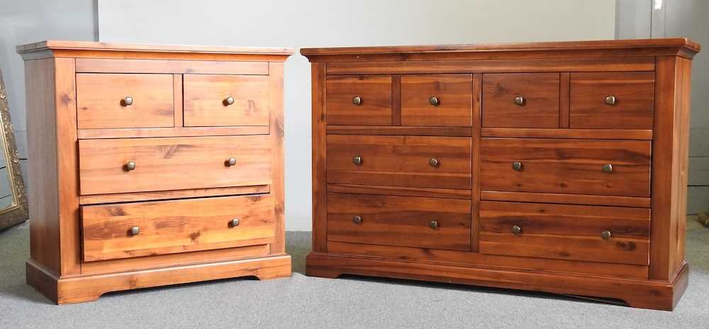 A Morris furniture oak chest of drawers, together with another smaller (2) 130w x 42d x 83h cm - Image 7 of 7