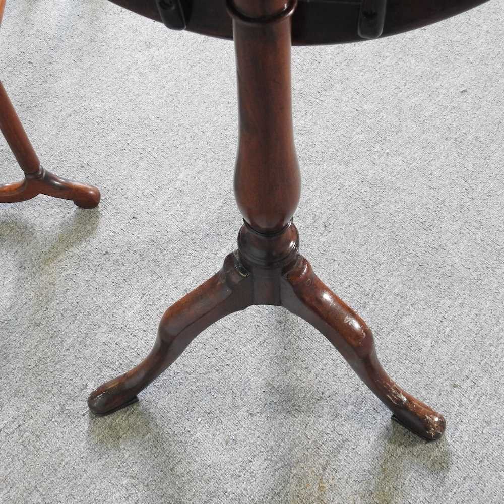 A 19th century mahogany tripod table, together with an early 20th century towel airer (2) - Image 7 of 7